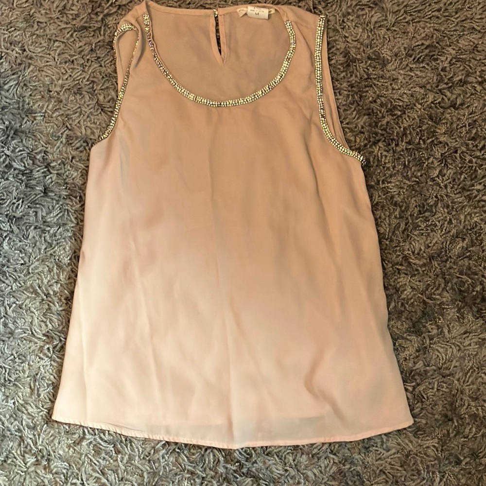 Elegant Sleeveless Blush Top